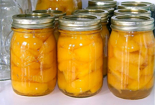 canned peaches